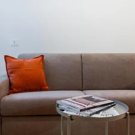 Nuovo - Con Due Da Letto Appartement